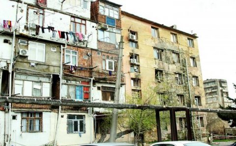 Qəzalı evlərdə yaşayanlara şad xəbər