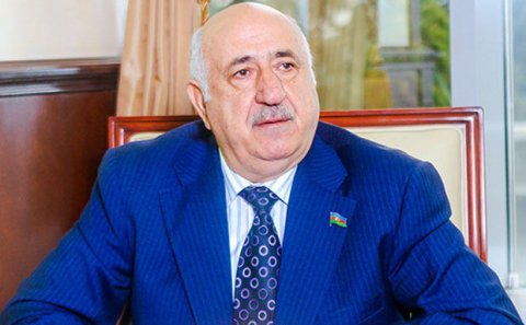 Millət vəkili: 