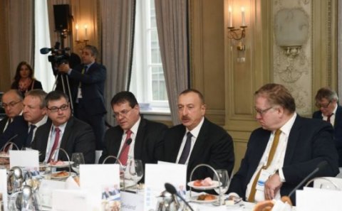 Prezident: Valyuta ehtiyatlarımız xarici borcumuzdan beş dəfədən də çoxdur