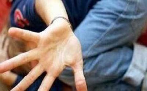 Beyləqan məktəbində şok olay: 17 yaşlı qızı şantaj edib zorladı, sonra dostları…