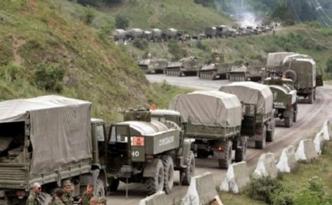 Gürcüstanda Ermənistana hərbi texnika daşıyan şübhəli Rusiya maşınları qeydə alınıb