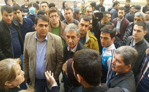 Xırdalanda aksiya - “Kristal Abşeron” sakinləri bir-birinə vurdu