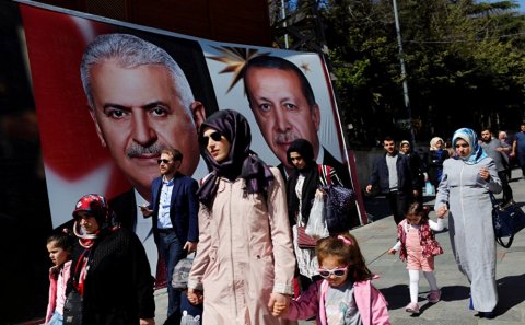 Türkiyədə  referendum başladı-Konstitusiya dəyişikliyi 