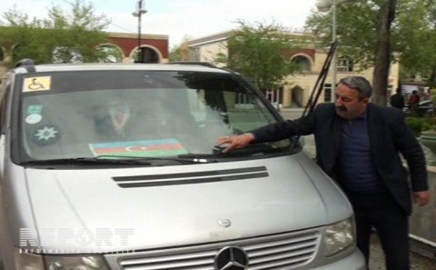 Ərəblər Hacıqabulda mikroavtobusa atəş açdı - FOTO