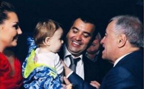 Nazir nəvəsinin ad günüdür - FOTO