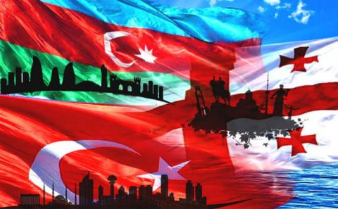 Müdafiə nazirlərinin üçtərəfli görüşü başladı