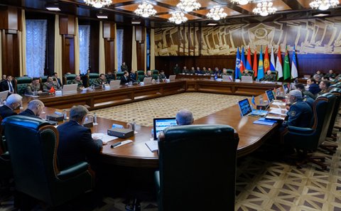 MDB-nin müdafiə nazirləri toplaşdı - FOTO