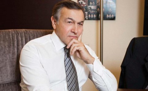 Araz Ağalarovun 1,7 mlrd. dollar kredit borcu var