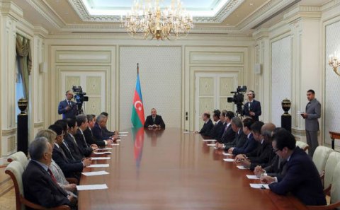 “Ermənistan beynəlxalq normaları kobudcasına pozur” - Prezident