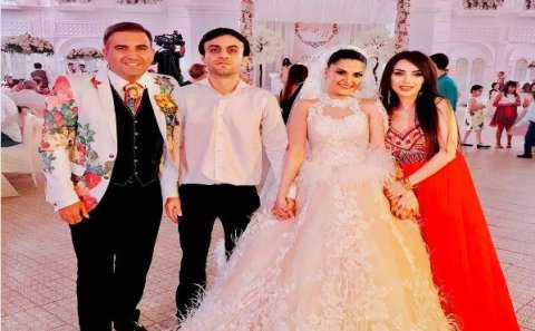 Azərbaycanlı müğənni özündən 6 yaş kiçik reperə ərə getdi FOTOLAR