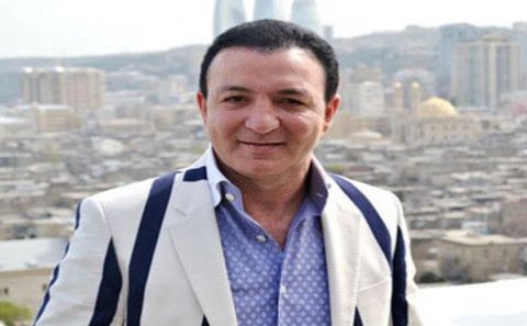 Prezident azərbaycanlı müğənniyə ad verdi