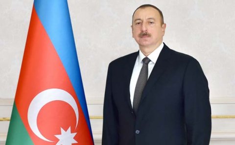 Prezident ona general-mayor rütbəsi verdi