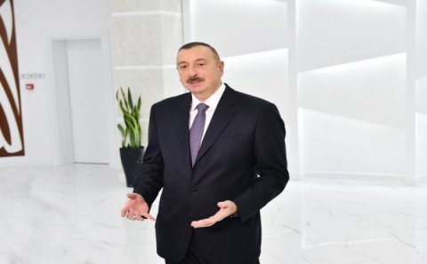 Prezident cəbhə rayonunda 24 min insanı sevindirdi