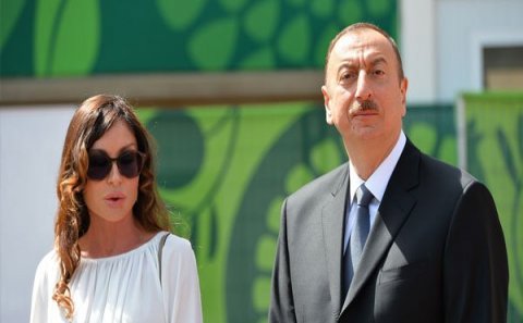 İlham Əliyev və Mehriban Əliyeva Fərid Qayıbovu təbrik etdi
