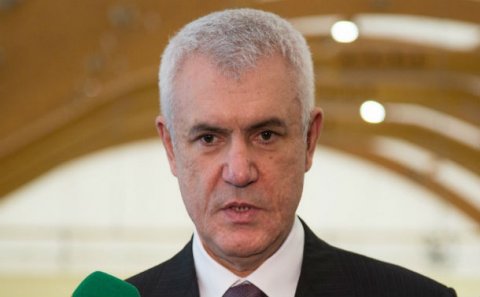 Namiq Əliyevin adı Vergilər Nazirliyində müavinlər siyahısından çıxarıldı