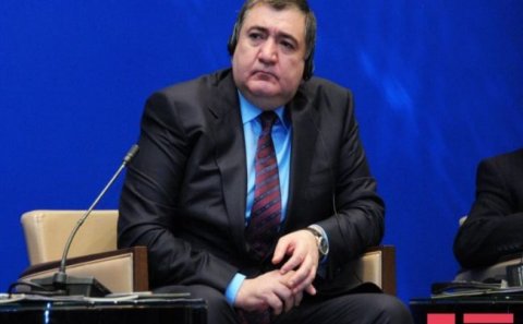 FAZİL MƏMMƏDOV ƏMLAKINI SATIŞA ÇIXARIB - Avtomobillərini bacısı oğlu satır