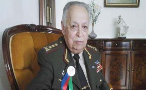 Prezident general-polkovniklə bağlı sərəncam imzaladı