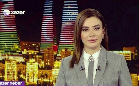 Studiyada yıxılan aparıcı-“Ciddi problem yoxdur...” 
