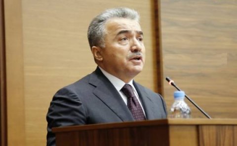 Prezidentin köməkçisi: 