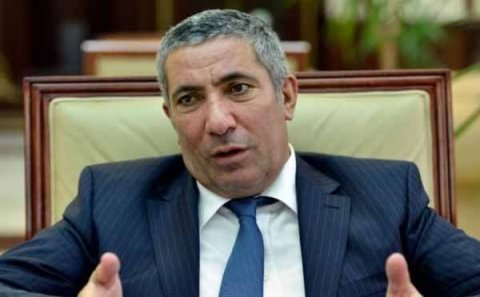 Siyavuş Novruzov: “Bütün siyasi məhbuslar azad edilməlidir”