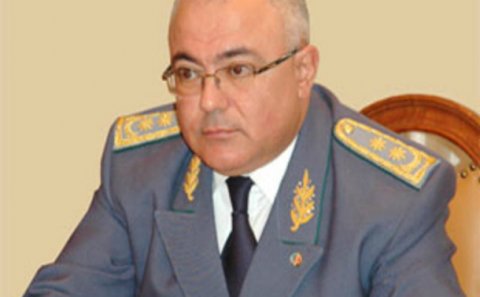 Aydın Əliyev idarə rəisini işdən çıxardı