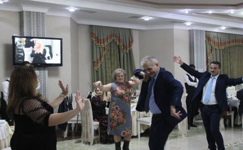 Aydın Canıyev yubileydən sonra yazır: “50-dən sonrakı 5 günün eyforiyası!”-FOTOLAR