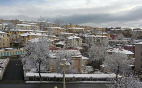 Daşkəsənə güclü qar yağıb