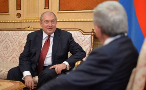 Sərkisyandan Sərkisyana mesaj: 