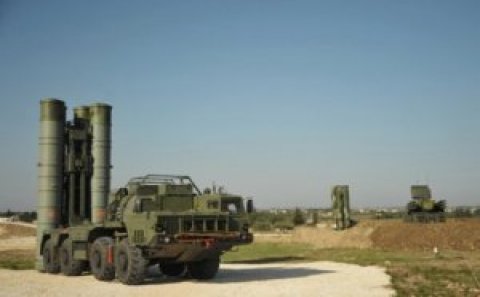 Rusiyanın Hmeymim aviabazası üzərində iki PUA vuruldu
