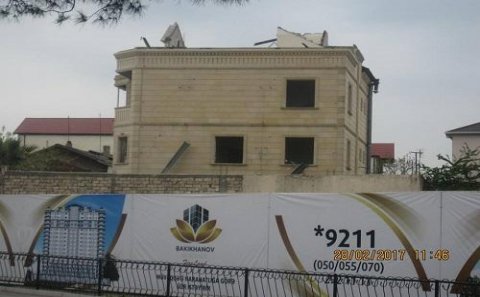 Oğlu adam öldürən məşhur iş adamının villası sökülür - Foto