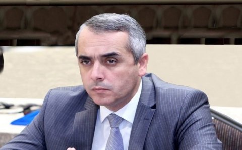 Mətbuat katibi vəzifədən azad edildi
