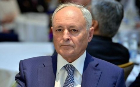 Nazir baş həkimi işdən çıxartdı