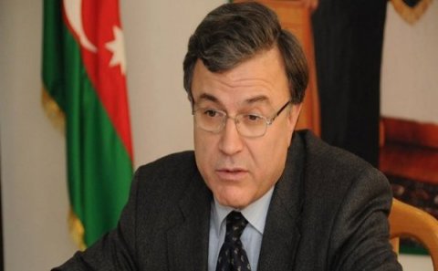 Hüseynqulu Bağırov biznesə başladı: Eyni anda 2 zavod tikdirir