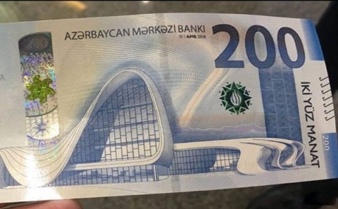 İqtisadçı 200 manatlıq əskinasların dövriyyəyə buraxılmasını TƏNQİD ETDİ