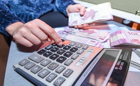Azərbaycanda ən yüksək maaşı onlar alır