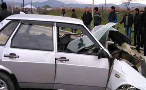 Azərbaycanda iş adamı qəza törətdi: yaralılar var