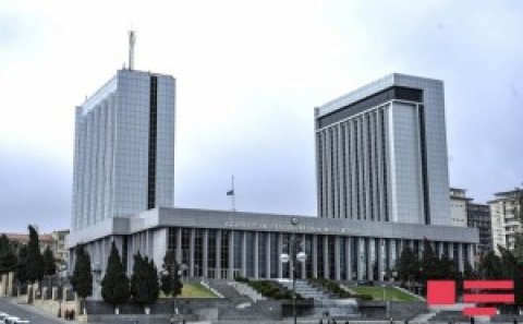 “Hansı pulun hesabına cangüdən saxlayırlar?” – “Qeyri-qanuni hərəkətlərdir”