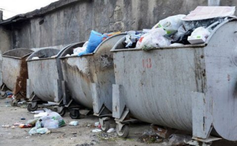 Bakıda DƏHŞƏT: Zibil qutusundan doğranmış kişi meyiti tapıldı
