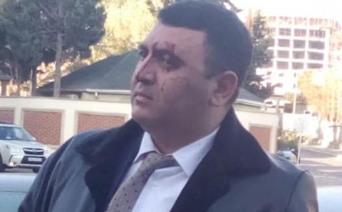 Aktyorun döydüyü direktorla bağlı rəsmi - Açıqlama