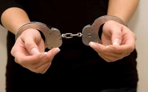 Bakıda alimentdən boyun qaçıran 42 yaşlı qadın həbs olundu