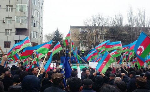 Mitinq təşkilatçılarına rəsmi xəbərdarlıq edildi