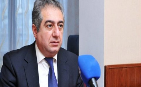 Qubad İbadoğlu: “Hakimiyyətin manevr imkanları tükənir”