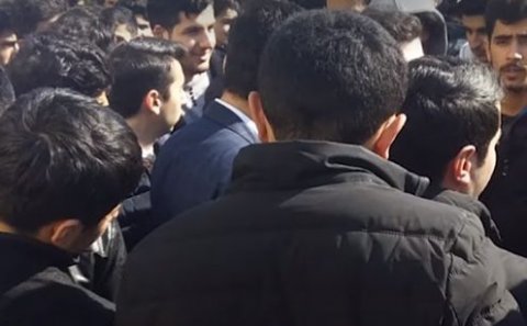 Lənkəranda tələbələrin aksiya keçirməsinə universitetdən AÇIQLAMA GƏLDİ