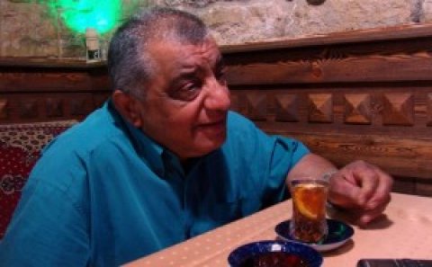 “Səfir olmaq istəyirəm! Yoruldum işsizlikdən!” – Xeyrəddin Qoca üsyan etdi…