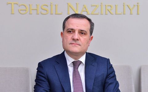 Ceyhun Bayramov jurnalistləri 