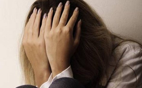 Azərbaycanda evdən qaçan azyaşlı qızla bağlı DƏHŞƏTLİ FAKTLAR ÜZƏ ÇIXDI: 11 yaşından atası zorlayıb