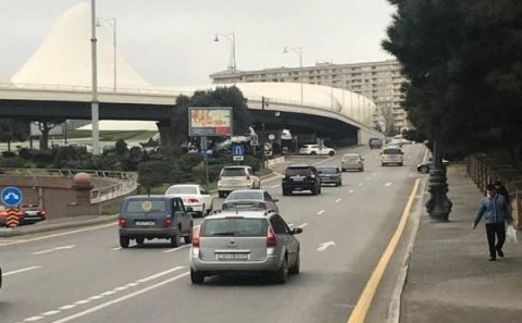 Bakıda bir sıra yollarda hərəkət məhdudlaşdırılır - SİYAHI