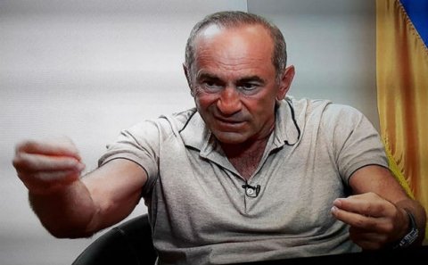 Ermənistanda Koçaryanı mühakimə etməyə hakim tapılmır