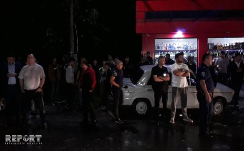 Gürcüstanda polis və azərbaycanlılar arasında insident olub, saxlanılanlar var - FOTO