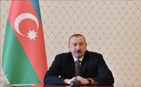 Akif İslamzadəyə prezident təqaüdü veriləcək - TAM SİYAHI